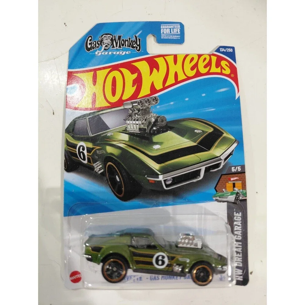 NIP Hot Wheels Dream Garage 1:64 DieCast Gas Monkey C3 1968 Chevrolet Corvette